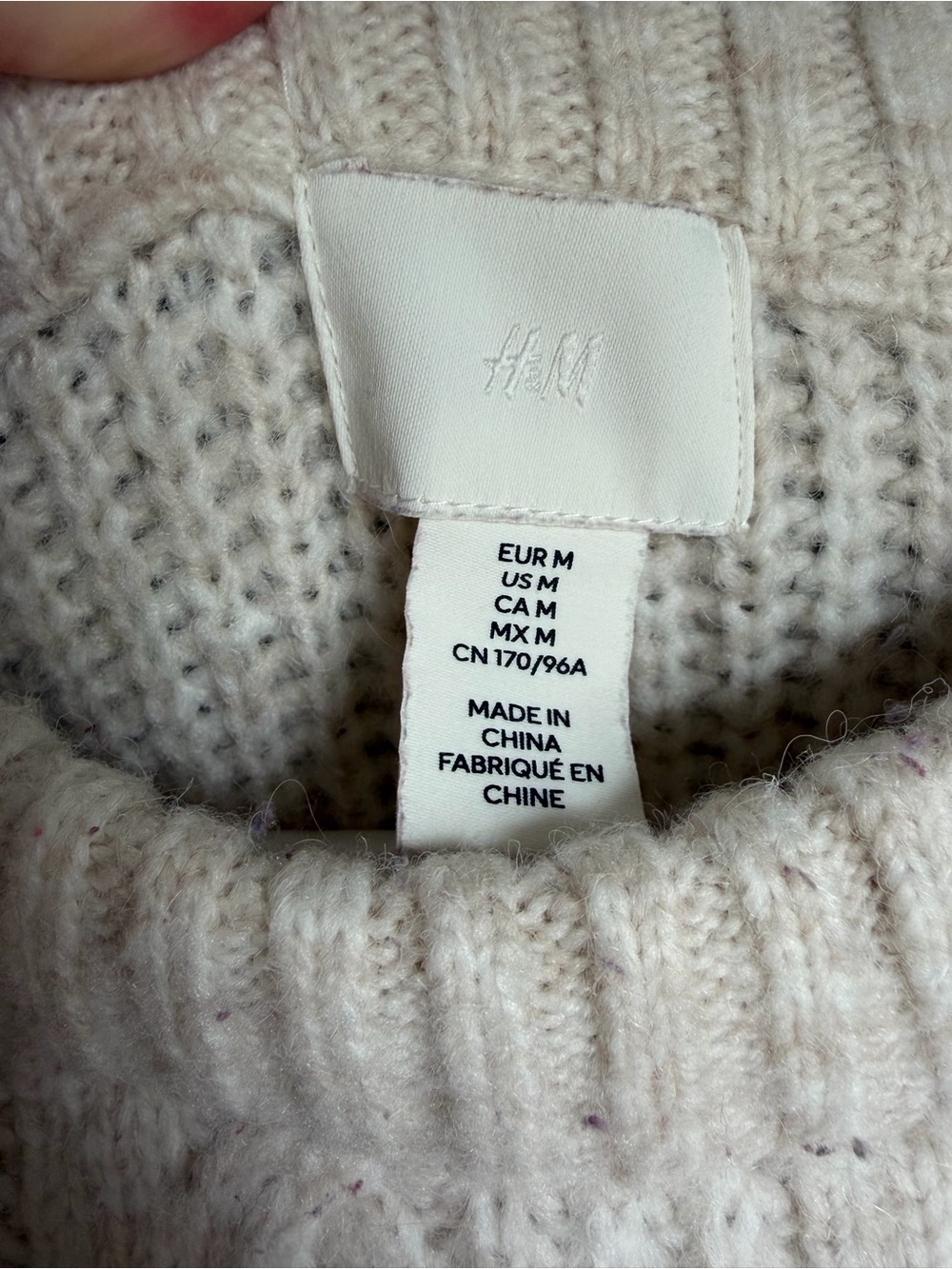 H&M Sweater - Picture 3 of 4